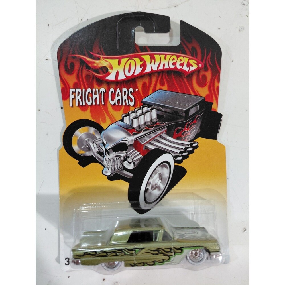 NIP Hot Wheels Fright Cars 1:64 Die Cast 1957 Ford Thunderbird Classic Car